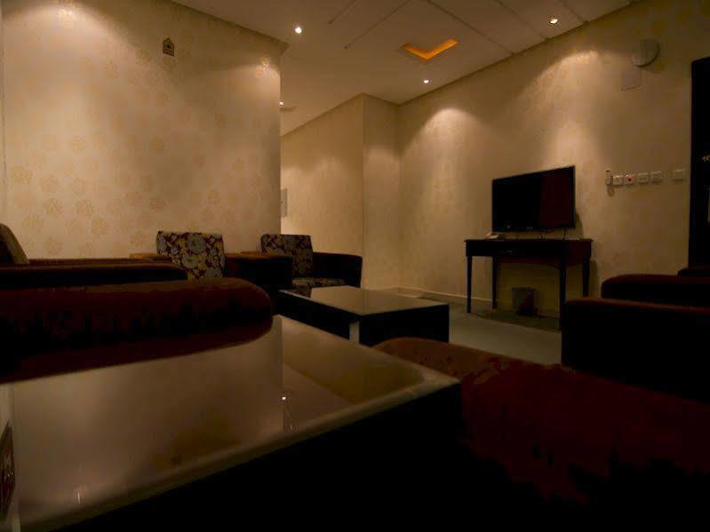 Rest Night Hotel Suites- Al Falah Riad Exterior foto