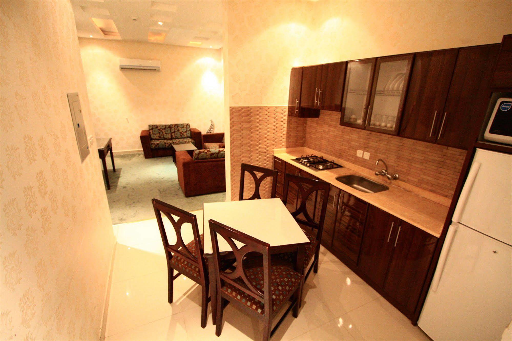 Rest Night Hotel Suites- Al Falah Riad Exterior foto