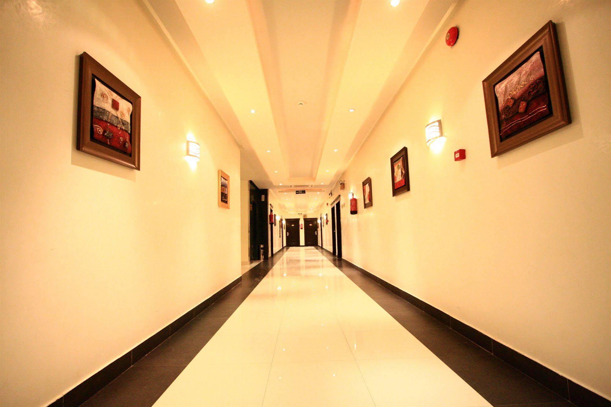Rest Night Hotel Suites- Al Falah Riad Exterior foto