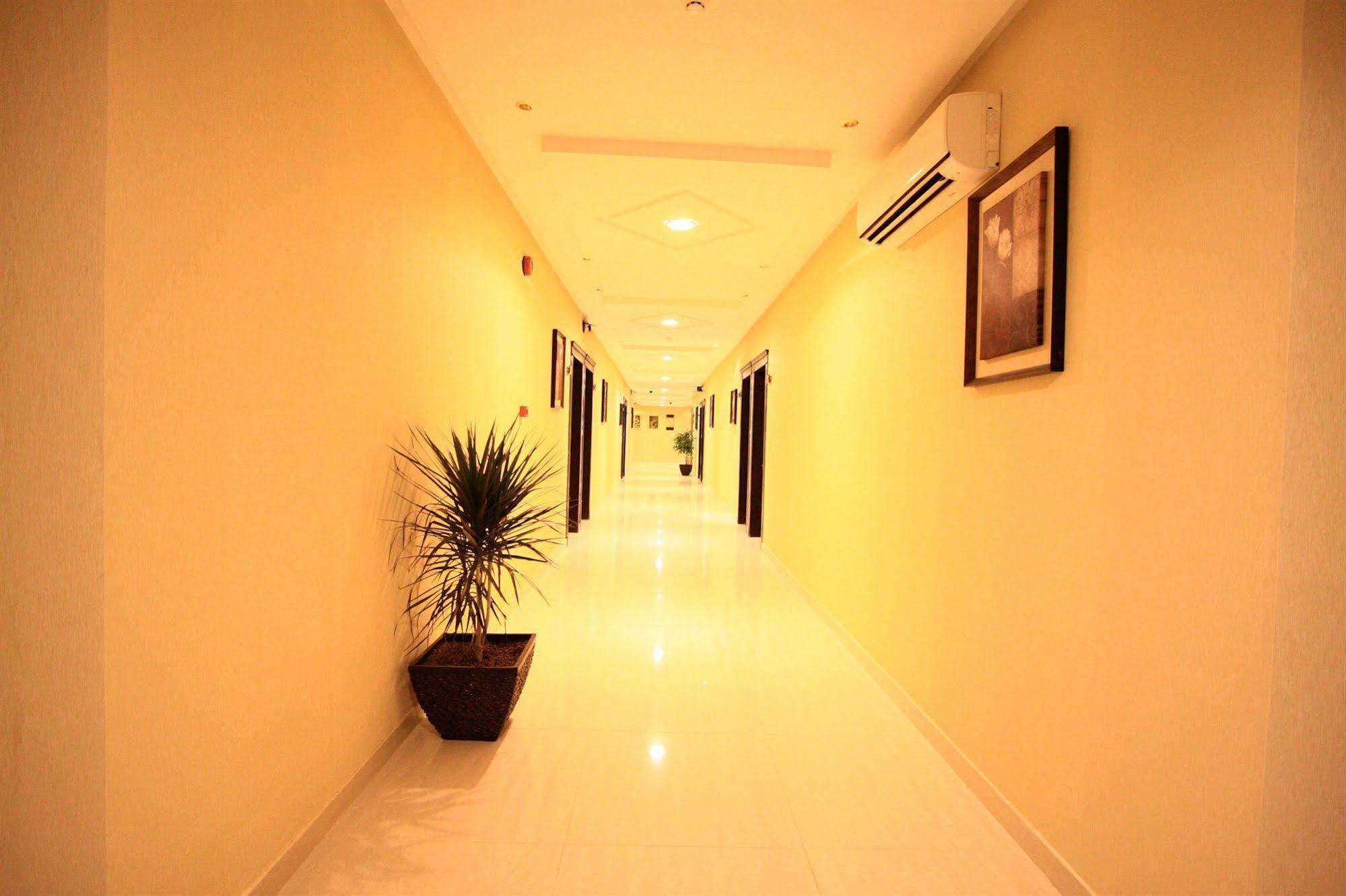 Rest Night Hotel Suites- Al Falah Riad Exterior foto